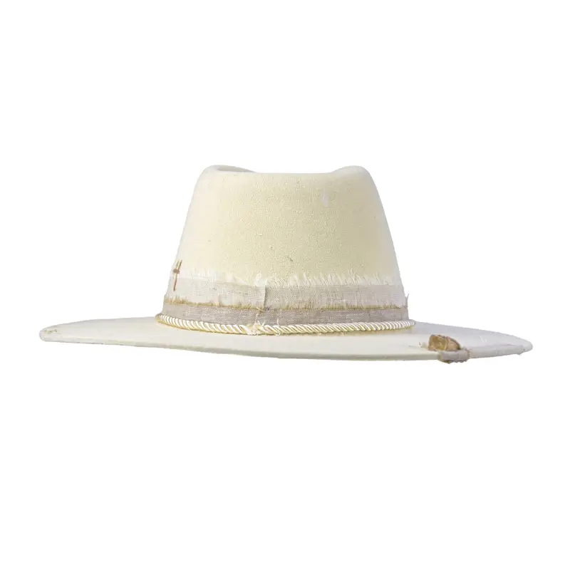 chapeu-fedora-hemera-suede-branco-aba-reta-luxo-yara-atelier(11)