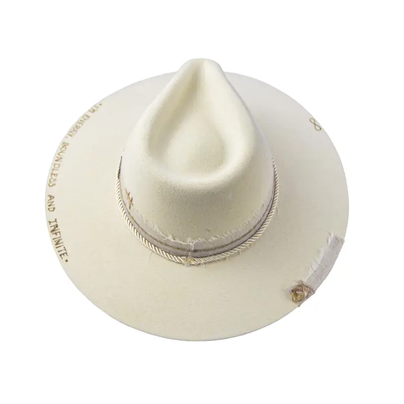 chapeu-fedora-hemera-suede-branco-aba-reta-luxo-yara-atelier(14)