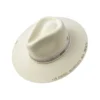 chapeu-fedora-hemera-suede-branco-aba-reta-luxo-yara-atelier(8)