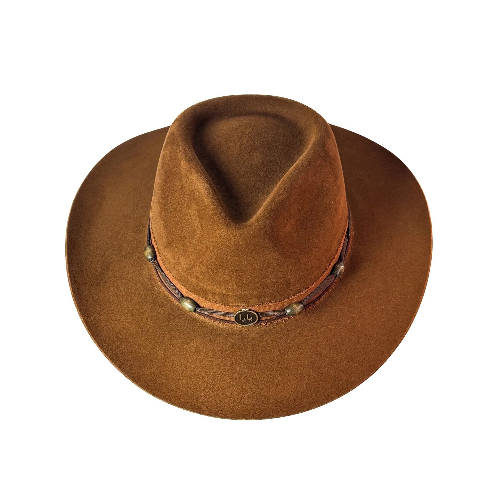 chapeu-fedora-suede-marrom-contas-yara-atelier-1